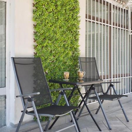 Cozy Studio Near The Park With Huge Verandah. Veliko Tarnovo Exterior foto