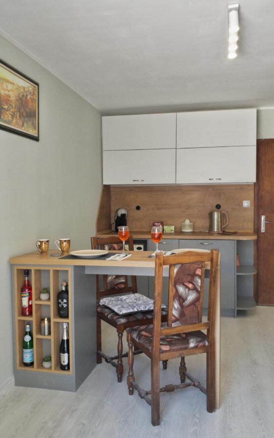 Cozy Studio Near The Park With Huge Verandah. Veliko Tarnovo Exterior foto